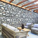 Archontiko - Stone With Fireplace And Mountain View Villa Kastellia