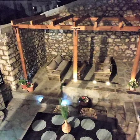 Archontiko - Stone With Fireplace And Mountain View Kastellia