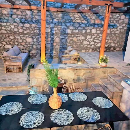 Archontiko - Stone With Fireplace And Mountain View Kastellia