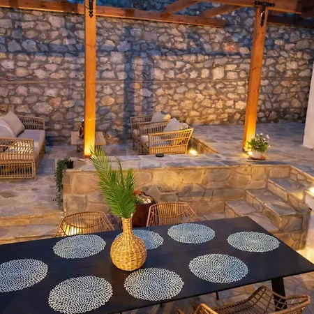 Archontiko - Stone With Fireplace And Mountain View Villa *