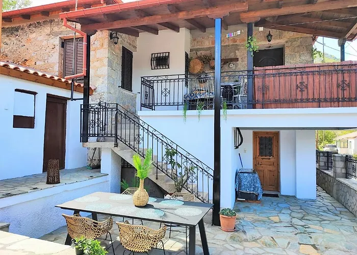 Archontiko - Stone With Fireplace And Mountain View *