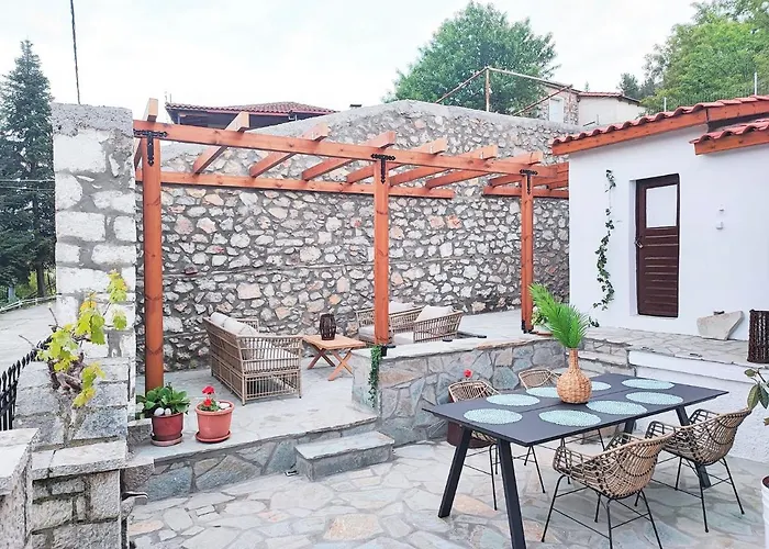 Archontiko - Stone With Fireplace And Mountain View * Kastellia