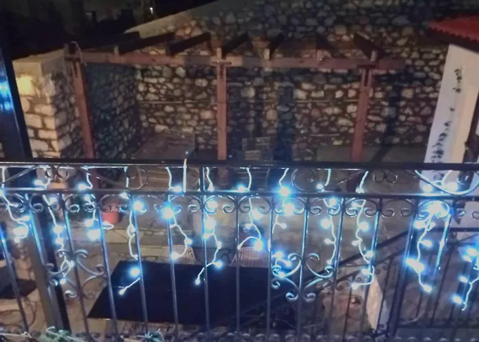 Archontiko - Stone With Fireplace And Mountain View * Kastellia