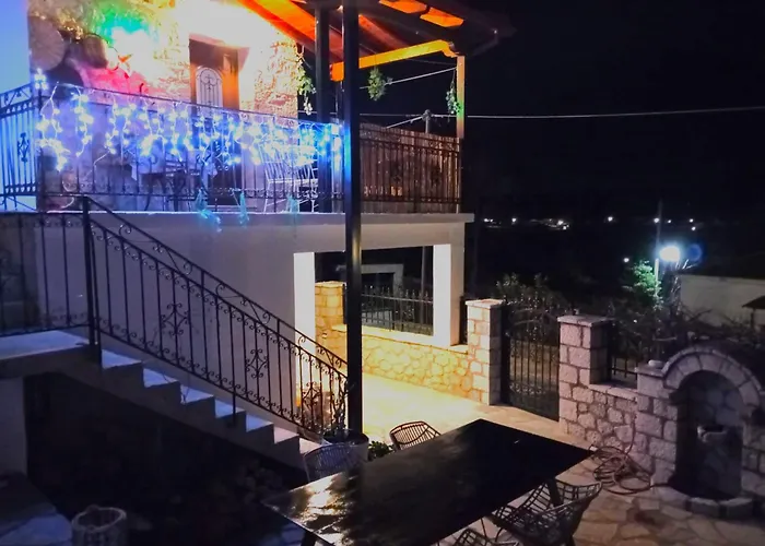 Βίλα Archontiko - Stone With Fireplace And Mountain View Kastellia